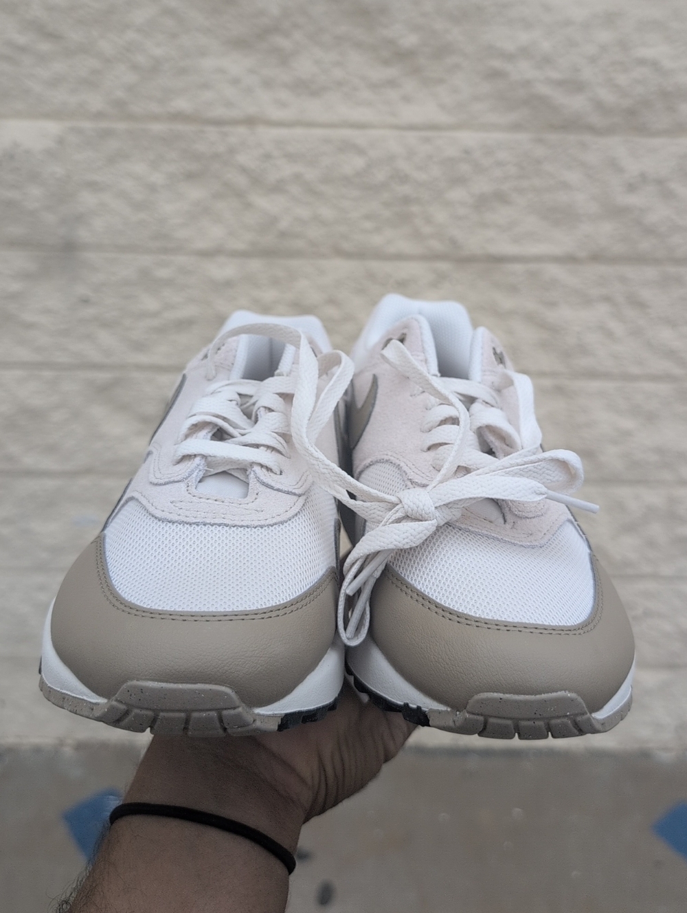 Men's Nike Air Max 1 Essential Phantom Light Orewood Brown Size 8 NWOB - Picture 2 of 6